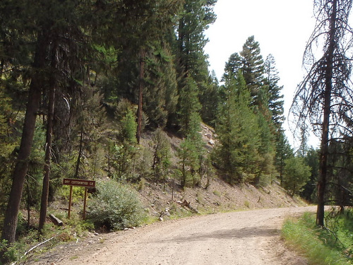 GDMBR: The sign says Dry Cottonwood Creek.